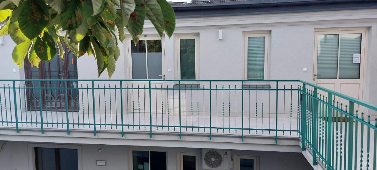 Juwel Apartments Krakow Z Widokiem Na Wawel Ap 44 Εξωτερικό φωτογραφία